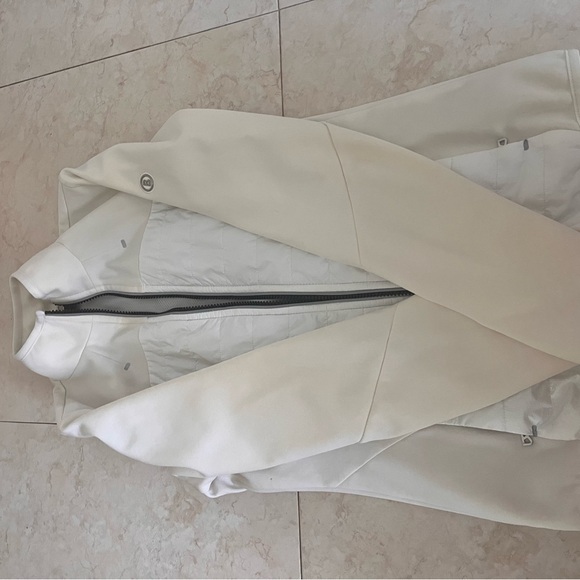 Bogner woman’s jacket sz small - Picture 5 of 9